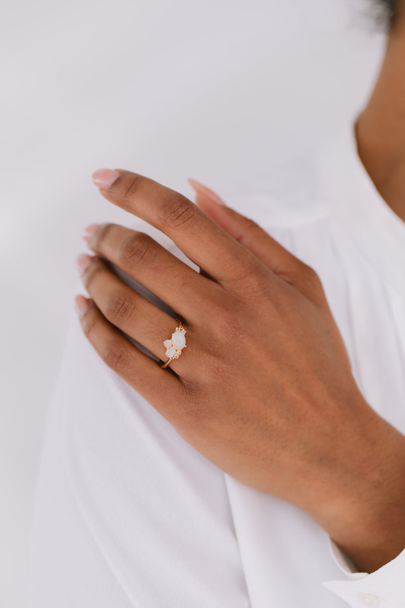 Oslo | Ring with moonstones