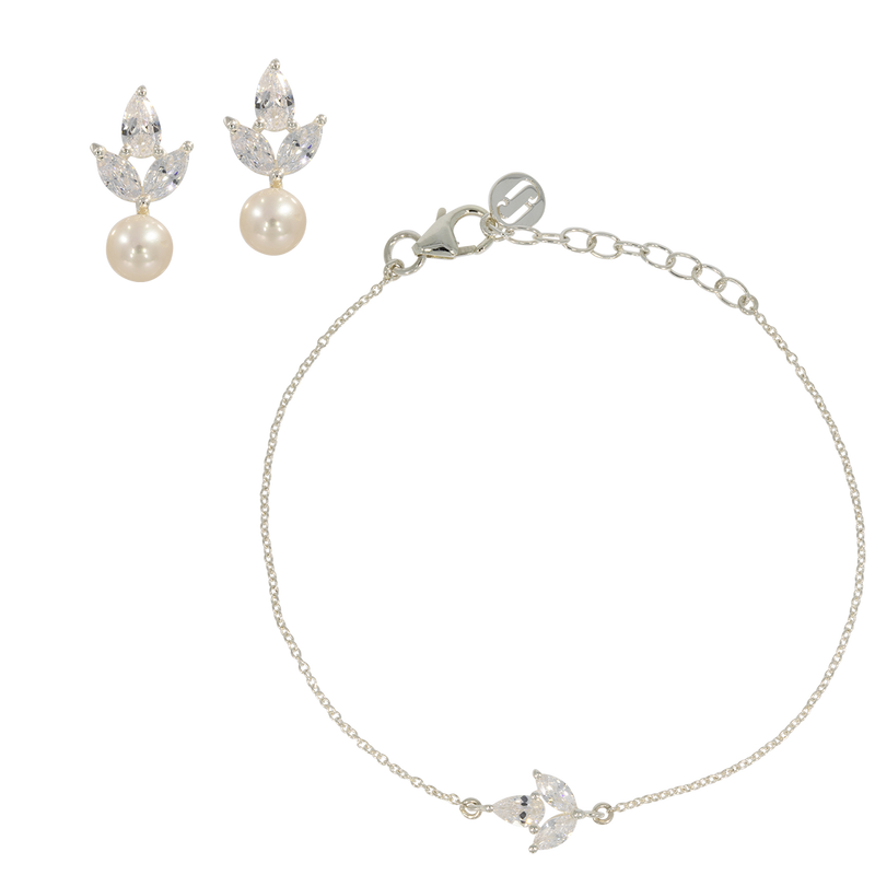 Simply Delightful & Gorgeous | Jewelry set with pearls and crystals