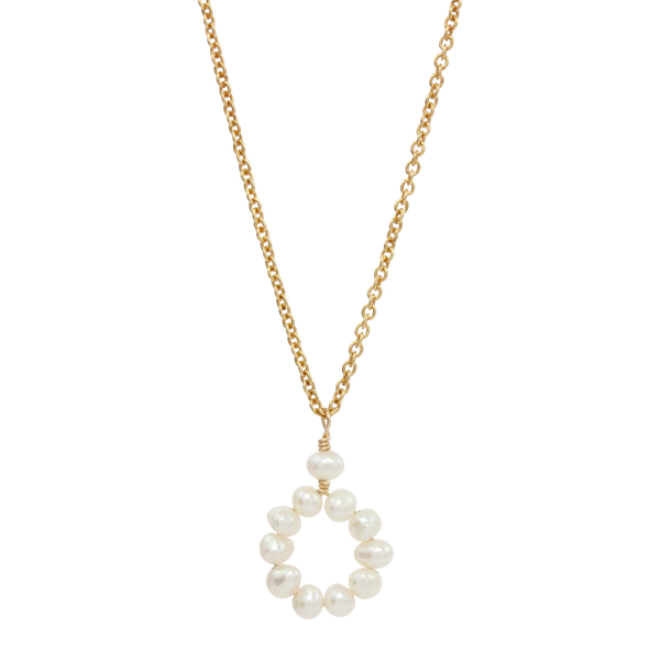 Circle of Love | Bridal Necklace with Small Pearls