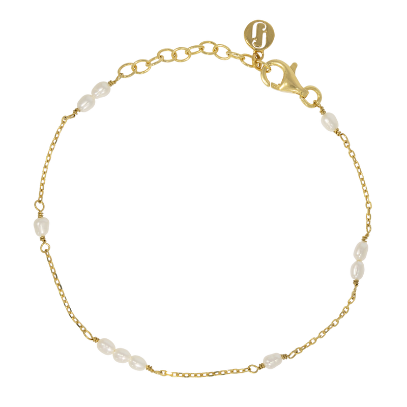 Celine | delicate bridal bracelet with small pearls