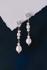Dolphins | pearl earrings with crystal studs
