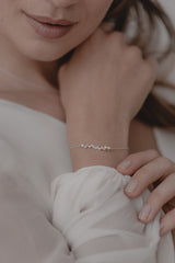 Estelle | delicate crystal bracelet