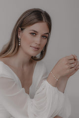 Mariella | Glamorous Crystal Earrings