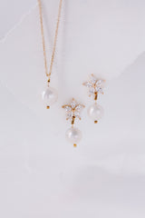 Blooming Beauty | Bridal Jewelry Set with Pearls and Crystals