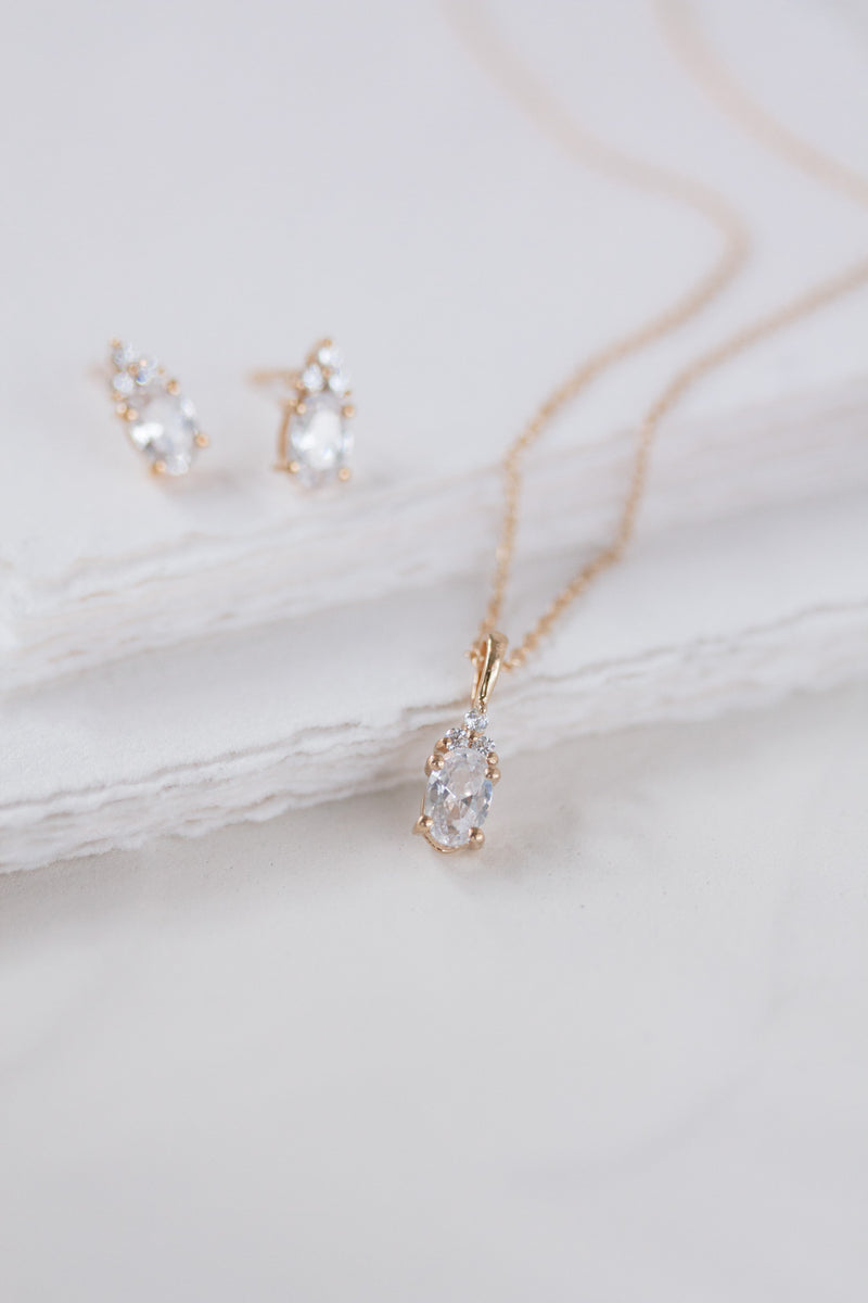 Dazzling Beauty | Necklace with crystal pendant