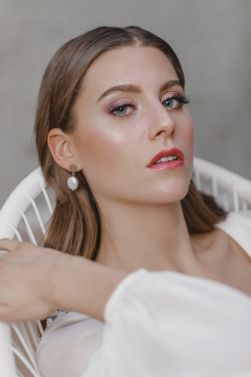 Joana | Elegant pearl earrings for wedding