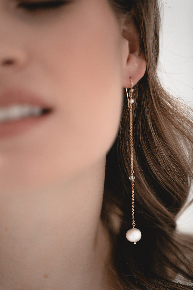 PURENESS | Long elegant wedding earrings