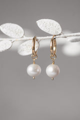 TOKEN OF LOVE | Creoles with pearls